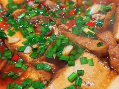 砂锅嫩豆腐-费大厨辣椒炒肉(通州万达店)