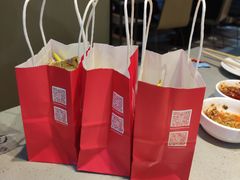 -海底捞火锅(杭州滨江九宜城店)