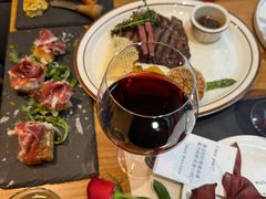 -Mark&Mars Restaurant