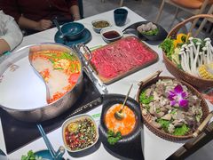 -椰子湾·海南火锅·糟粕醋·椰子鸡(正大广场店)