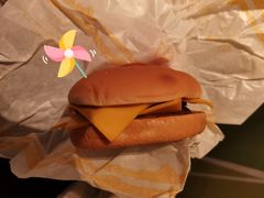 双层吉士汉堡-麦当劳(新洲南路店)