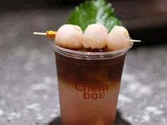 金观音乌龙轻乳茶-瑞幸咖啡(广东外经贸大厦店)