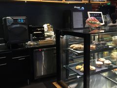 -星巴克(杭州东站东到达店)