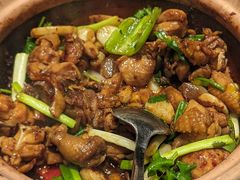 -八府香鸭·啫啫煲(华山路店)