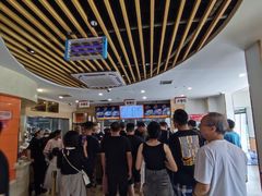 -闫家驴肉老店(华电一校店)