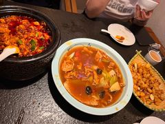 -万重锦·人文川菜馆(骡马市店)