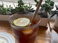 -Cafe Villa