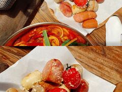 烤肠拼盘-I HOLIC艾豪丽披萨(KKone店)