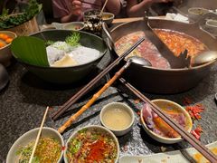 -三出山火锅(南京万象天地店)