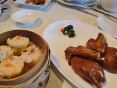 玻璃脆皮乳鸽-利苑酒家(金宝店)