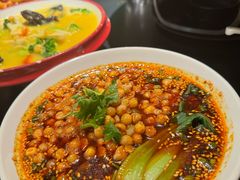 -麻六记(凤凰汇店)