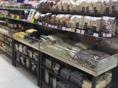 -家乐福(古北店)