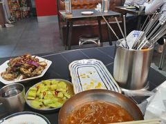 -许哥东北烧烤·铁丳烤串·宫后夹肉(繁花中心店)
