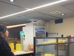 -BHC炸鸡(明洞总店)