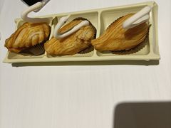 榴莲千丝酥-稻香酒家·34年老字号·港式粤菜(汉街店)