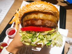 -The Habit Burger Grill 哈比特汉堡(复兴soho店)