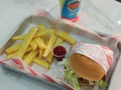 宽薯条-FATBURGER 特富客汉堡(外交公寓店)