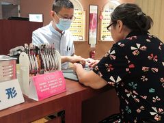 -巴黎三城(百联南方购物中心店)