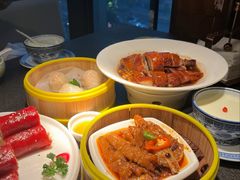 -蝴蝶里·粤菜·点心(滨江龙湖店)