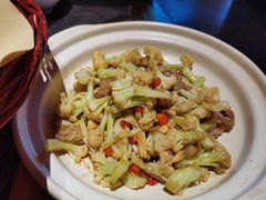 -鸽子侯·家宴·平价海鲜(市图书馆店)