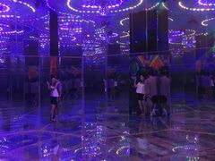 -七彩云南欢乐世界