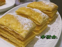 拿破仑果仁酥-香港百合居(LCM置汇旭辉广场店)
