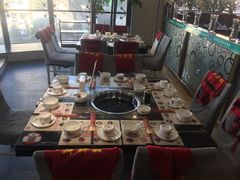 -何鲜菇火锅(大营盘店)