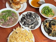 -宝瑞门钉肉饼店