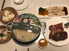 -煲王粤菜餐厅(中侨中心店)