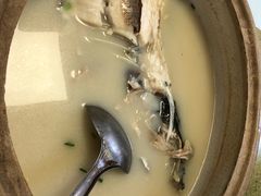 -天目湖刘老四农庄