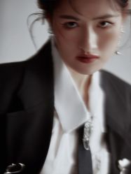 -至臻微拉婚纱摄影