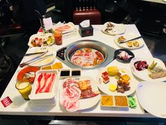 -佰烧海鲜烤肉火锅自助(泰华假日广场店)