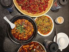 -万重锦·人文川菜馆(骡马市店)