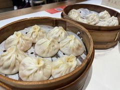 -馋三尺蟹粉小笼(人民广场店)