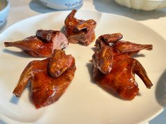 脆皮妙龄鸽-新荣记(建国门外大街店)