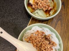-山城棒棒军手作火锅·天花板手撕水牛鲜毛肚(北京店)