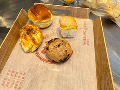 -巴黎优朵烘焙馆(菱角湖壹号店)