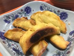 -老新隆牛肉锅贴(新街口店)