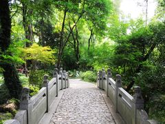 -汇龙潭