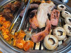 口蘑-·缸桶屋·韩式牛肋条自助烤肉(西湖D11店)