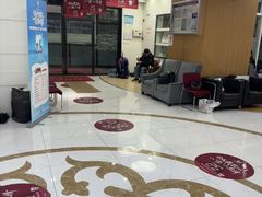 -雅悦齿科(顾村公园店)