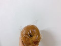 咖啡奇亚籽贝果-沁屋面包店(人民东路店)