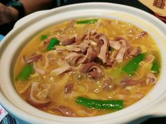 -鸽子侯·家宴·平价海鲜(市图书馆店)