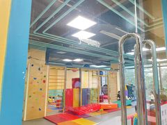 -玩胜青少儿体能(福田侨香中心)