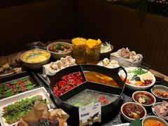 -三出山火锅(南京万象天地店)