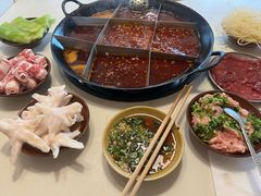 -岗上渣渣老火锅(两路口店)