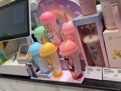 -奈雪的茶(亨特国际广场店)