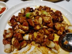 宫保鸡丁-眉州东坡(上海中心店)