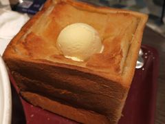 -港丽餐厅(来福士店)