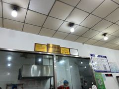 -子午路张记肉夹馍(翠华路店)